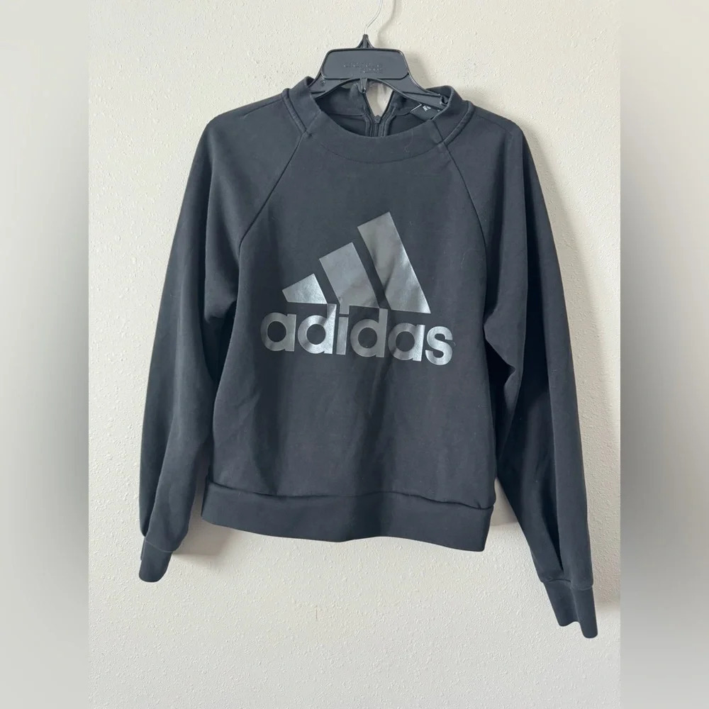 ADIDAS SPORT PERFORMANCE
WiId Glory Crewneck